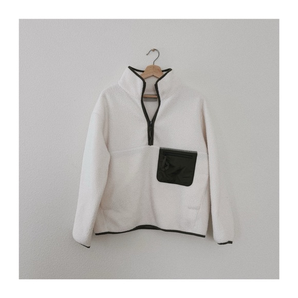 Everlane Sweaters - everlane the renew fleece oversized half-zip